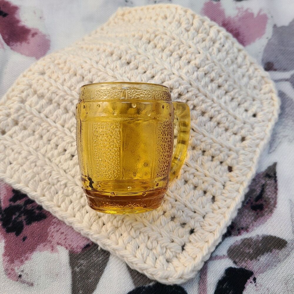Vintage Amber Glass Barrel Mug Mini Beer Stein Shot Glass Toothpick Holder